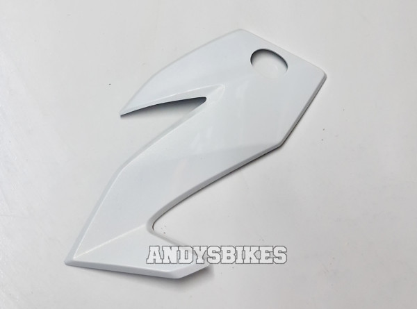 HONDA CB125F / GLR125 LEFT HAND HEADLIGHT COWL SIDE PANEL - PEARL WHITE (2015-2020)